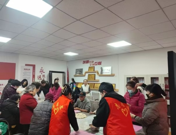 物資公司和設計院開展“社企同攜手，暖心迎冬至”送溫暖活動